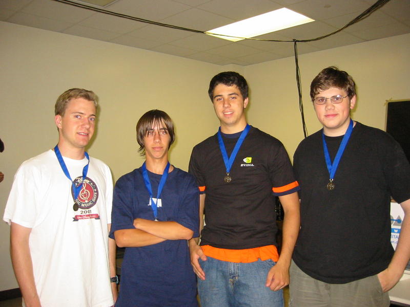 UT2003 Deathball // 1st place: team 4 :: tyler, wEEzEl, her0, BobAlmighty